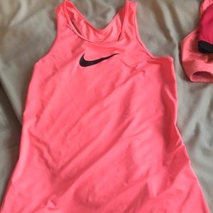 Nike tank top large